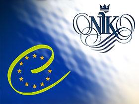 Logo Rady Europy i logo NIK