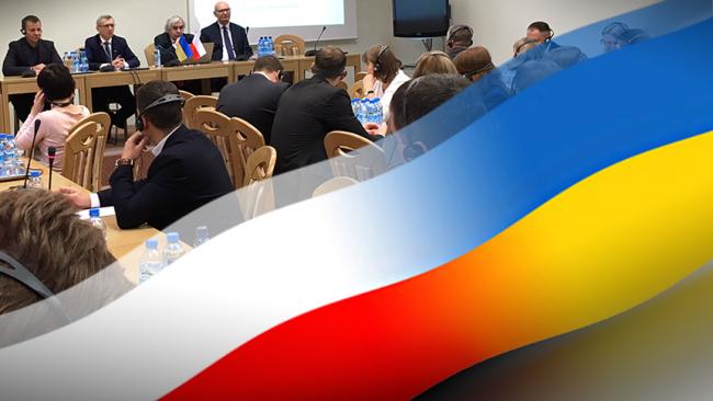 Prezes NIK Krzysztof Kwiatkowski przemawia do delegatów Izby Obrachunkowej Ukrainy (RPU), goszczących na seminarium poświęconym jakości procesu kontrolnego