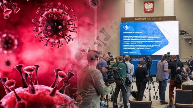 Photo collage: computer image of coronavirus and press conference at NIK