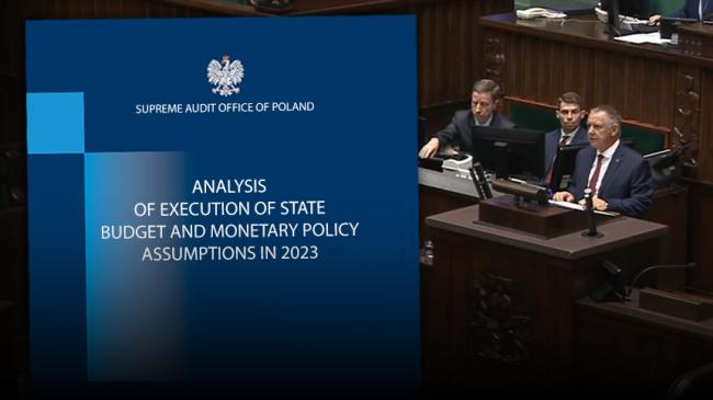 NIK President Marian Banaś in the Polish Parliament making speech on the Analysis of execution of the state budget and monetary policy assumptions in 2023 and a cover of NIK's report on this subject