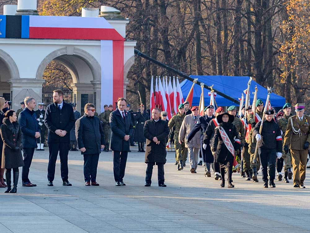 NIK President Marian Banaś at the Tomb of the Unknown Soldier