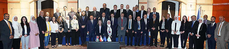 Uczestnicy konferencji zamykającej projekt w NOK Jordanii